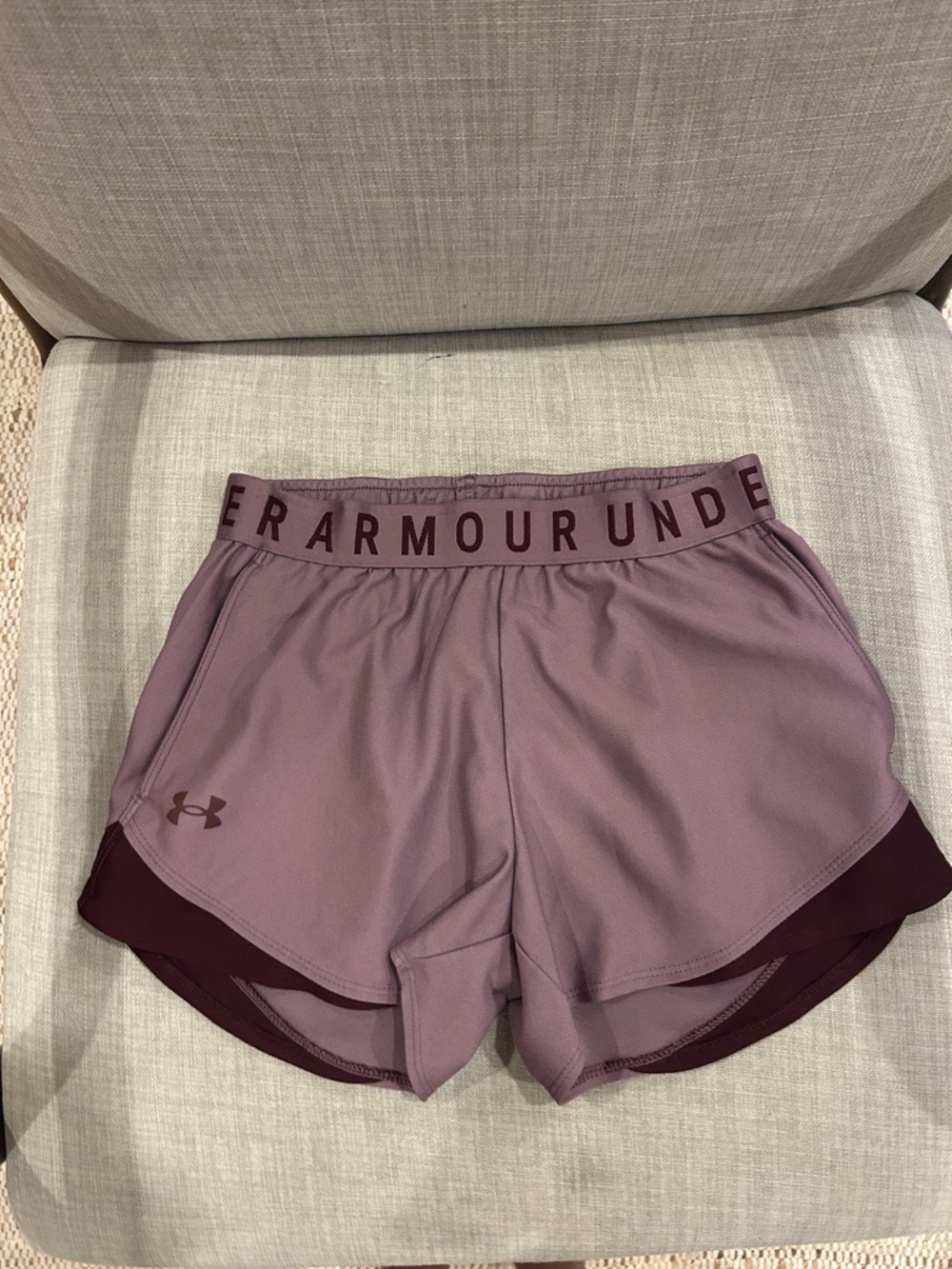 Under Armour Play Up Shorts 3.0 in Misty Purple-Dark Maroon
